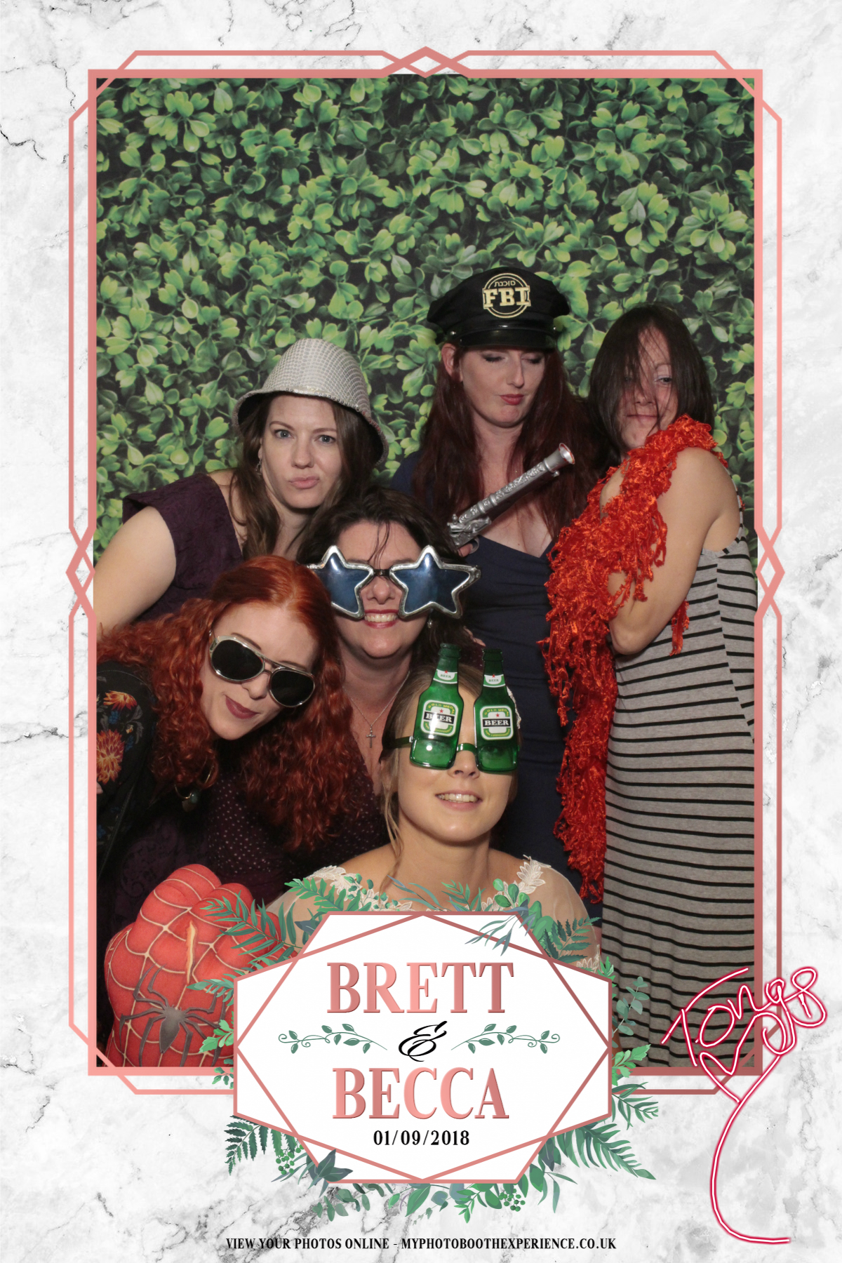 Brett & Becca's Wedding | View more photos from the event at gallery.myphotoboothexperience.co.uk/u/MyPhotoBoothExperienceLtd/Brett-Beccas-Wedding